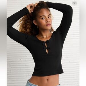 American Eagle Outfitters Black Crop Top with Bow Details